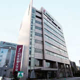 穴吹医療大学校